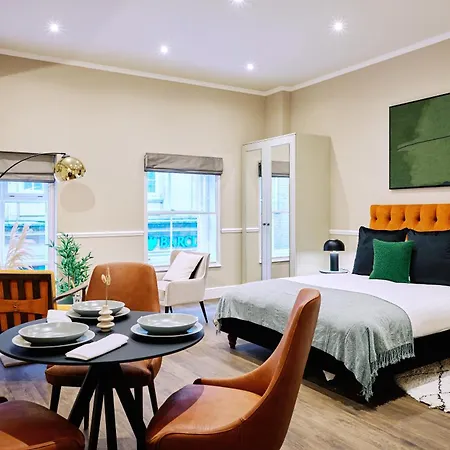 Nest Serviced Apartments Bedford Exterior photo