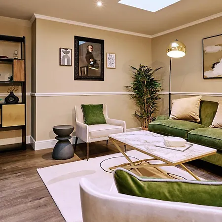 Nest Serviced Apartments Bedford Exterior photo