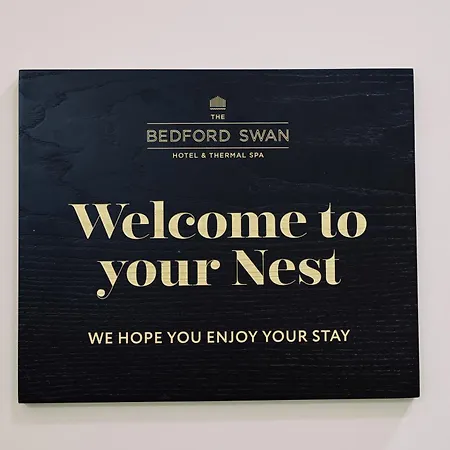 Nest Serviced Apartments Bedford Exterior photo